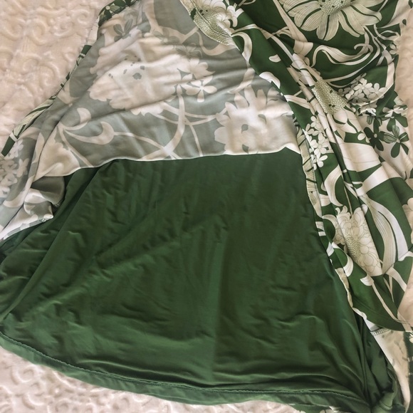 Summer Halter dress - Picture 6 of 7